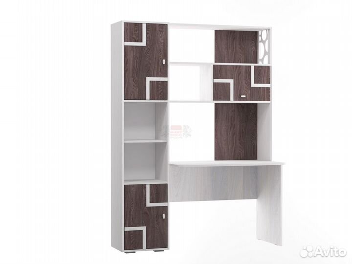 Стол письменный с надстройкой и пеналом