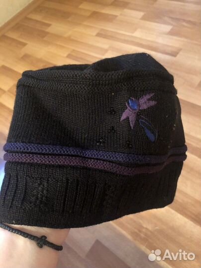 Шапки женские новые