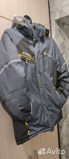 Зимняя куртка для мальчика размер 140