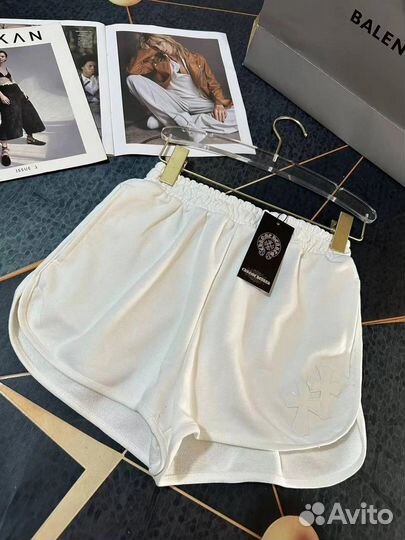 Шорты женские