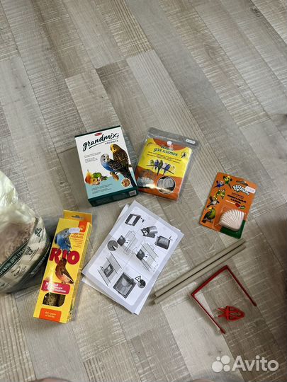 Новая большая клетка для волнистых попугаев