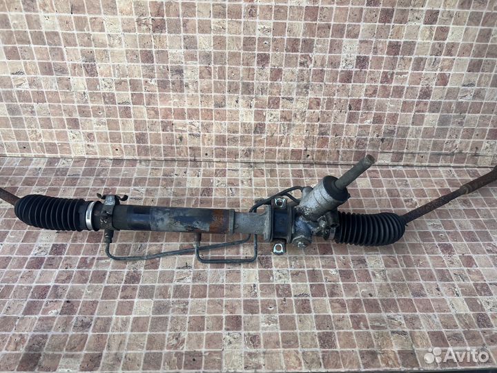 Рейка рулевая на Subaru Forester 2002-2008