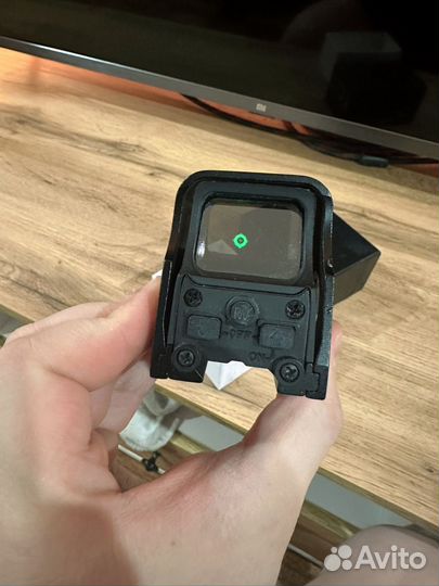 Коллиматорный прицел eotech mini