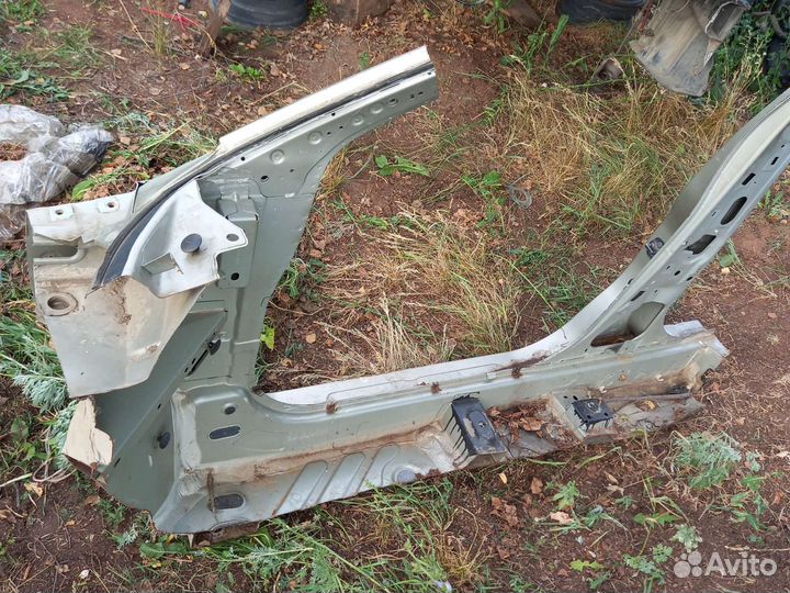 Порог правый со стойками nissan almera g15