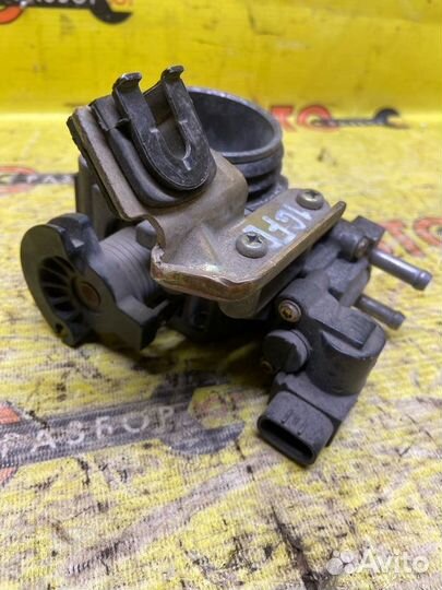 Дросельная заслонка Toyota Mark 2 1GFE 1998