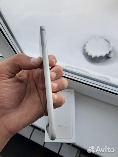 iPhone 8 Plus, 64 ГБ