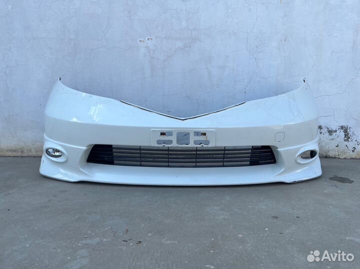 Бампер передний на Honda Elysion