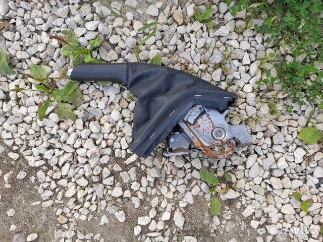 Ручка ручного тормоза Opel Astra H седан 1.6 2011