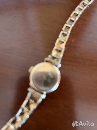 Часы золотые с бриллиантами и браслетом