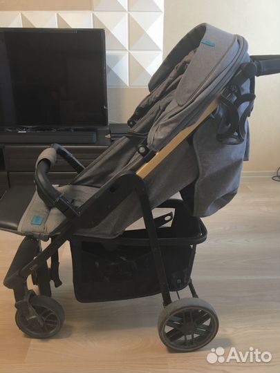 Коляска carrello