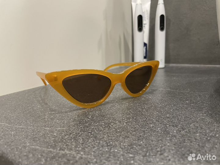 Очки солнцезащитные Zara