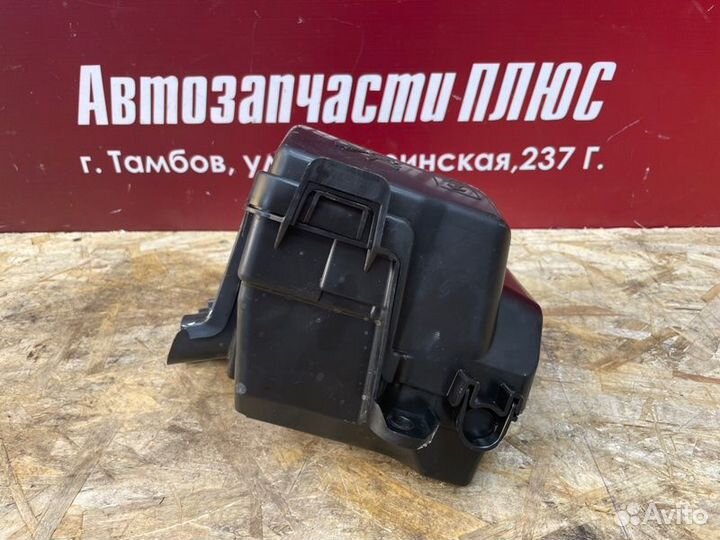 Корпус блока предохранителей LADA Vesta