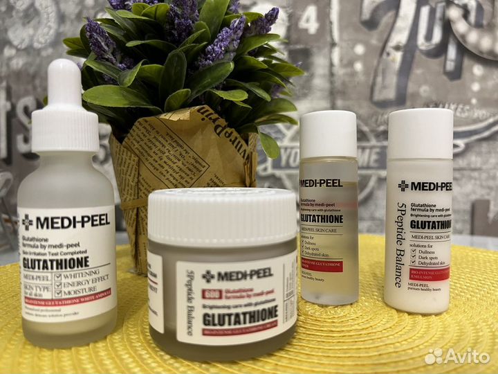 Набор уходовой косметики от пигментации medi PEEl