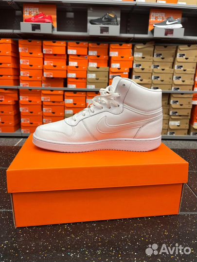 Кроссовки nike