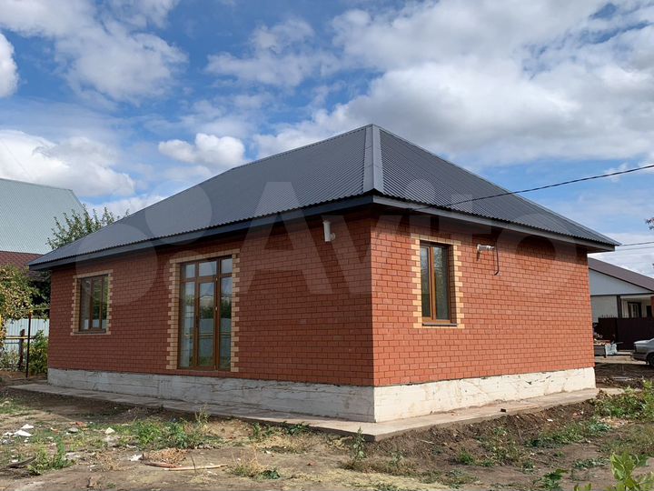 Дом 100 м² на участке 5 сот.