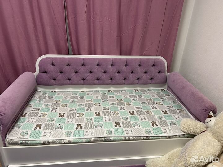 Кровать детская с выдвижеым ящиком