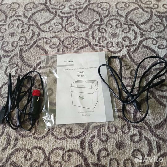 Новый автомобильный холодильник 12 220 вт