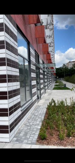 Торговая площадь, 83 м²