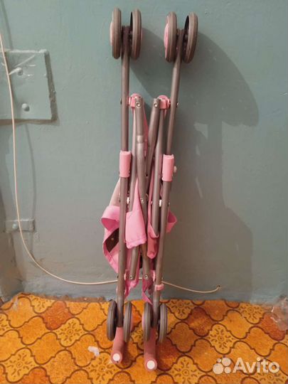 Коляска кукольная