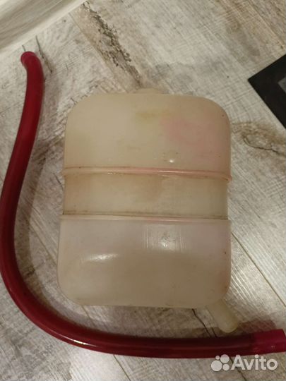 Расширительный бачок Ваз