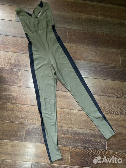 Комбинезон спортивный р. 42