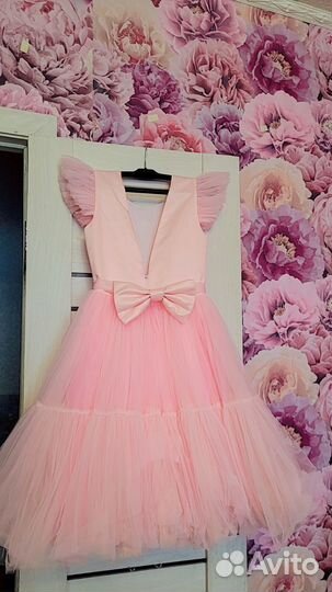 Нарядное платье для девочки