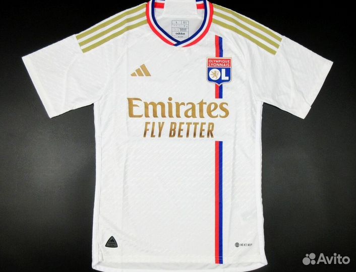 Форма Олимпик Лион