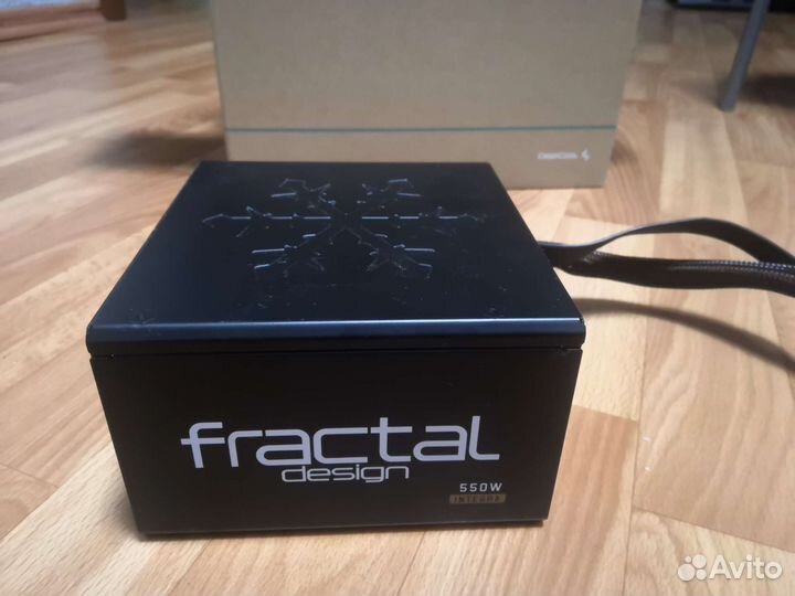 Блок питания Fractal Design Integra M 550W