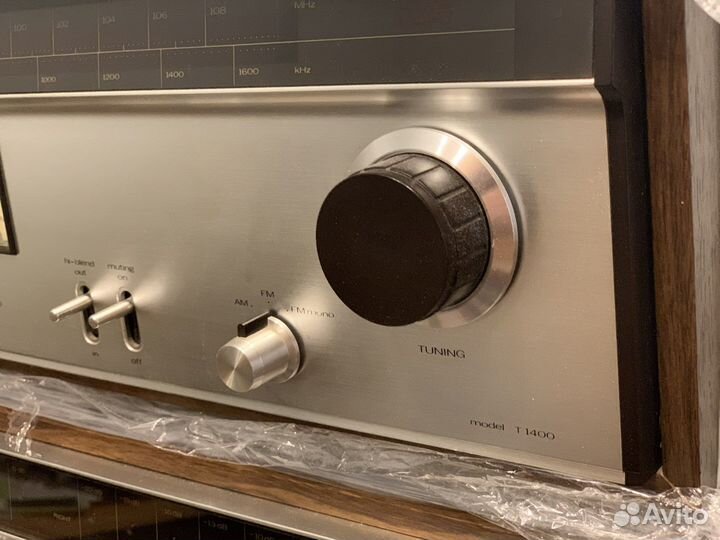 Усилитель с тюнером Luxman Garrard