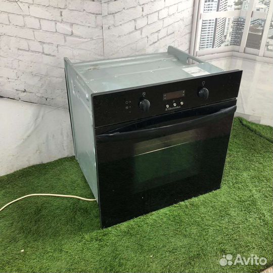 Встраиваемая Духовой шкаф чёрный