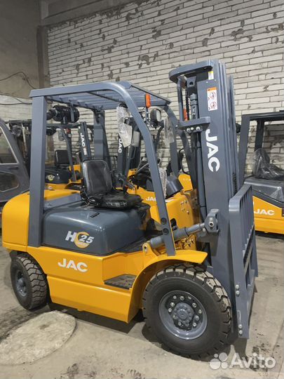 Вилочный погрузчик JAC CPCD25H, 2023
