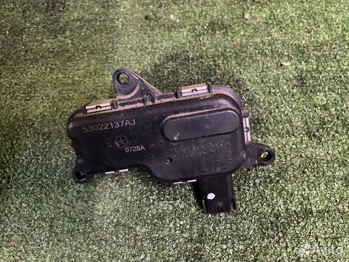 Моторчик впуcкного кoллектора dodgе raм V 2019+