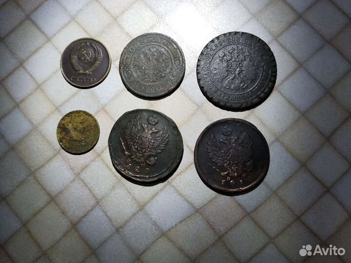 Продам старинные монеты