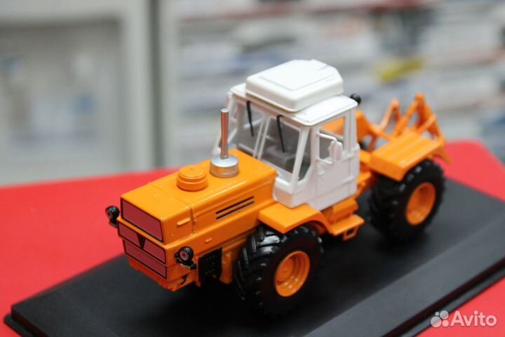 Тракторы: Т-150К 1:43 Hachette