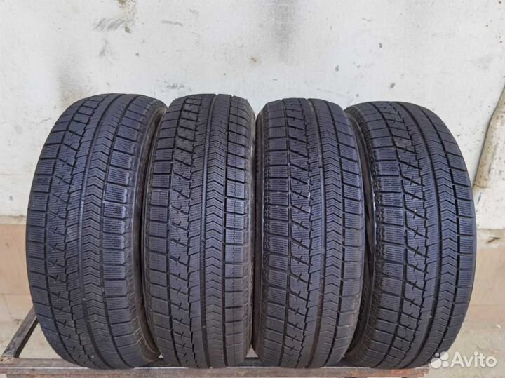 Bridgestone Blizzak VRX 185/60 R15 84Q