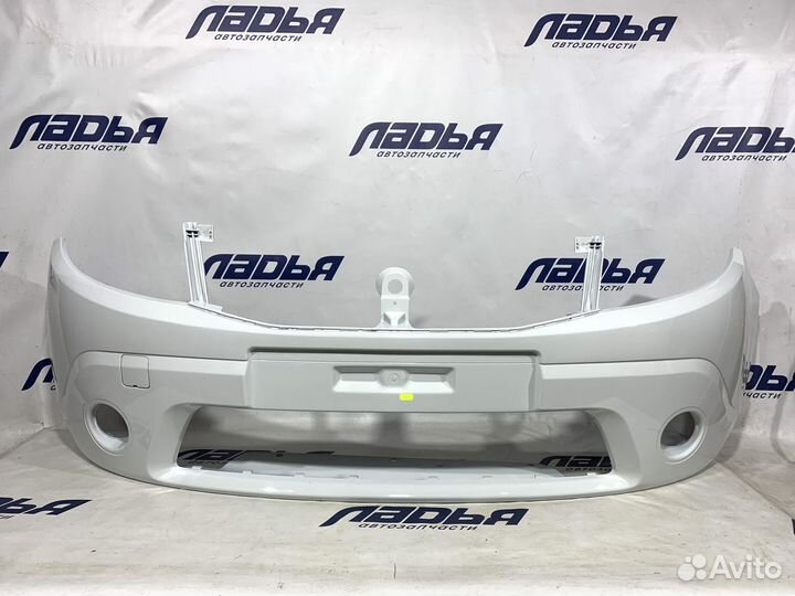 Бампер Renault Sandero(08-13) передний Белый лед 3
