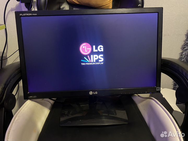 Монитор 22 дюйма lg