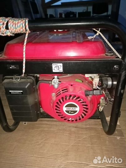 Бензогенератор