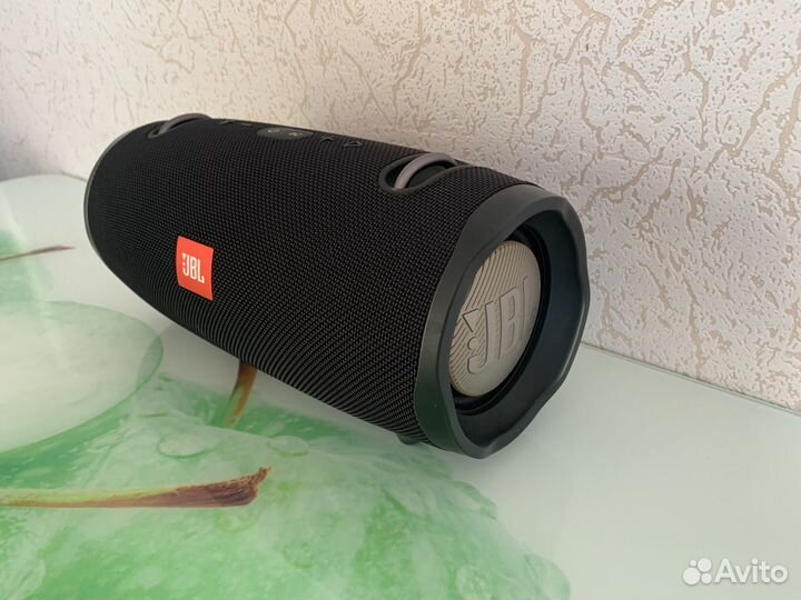 Портативная колонка JBL Xtreme 2