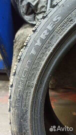 Nokian Tyres Hakkapeliitta R3 245/40 R19 98