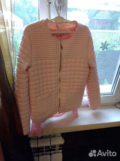 Куртка на девочку