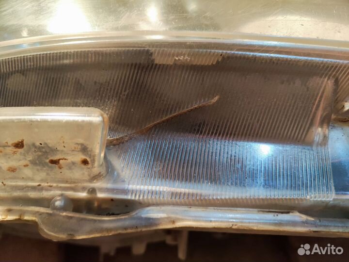 Camry 40 фара правая