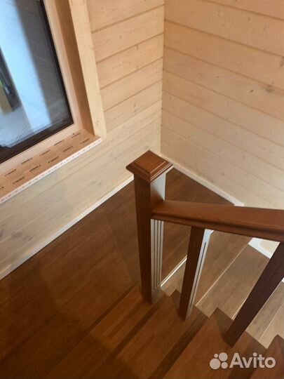Лестница с реечным ограждением