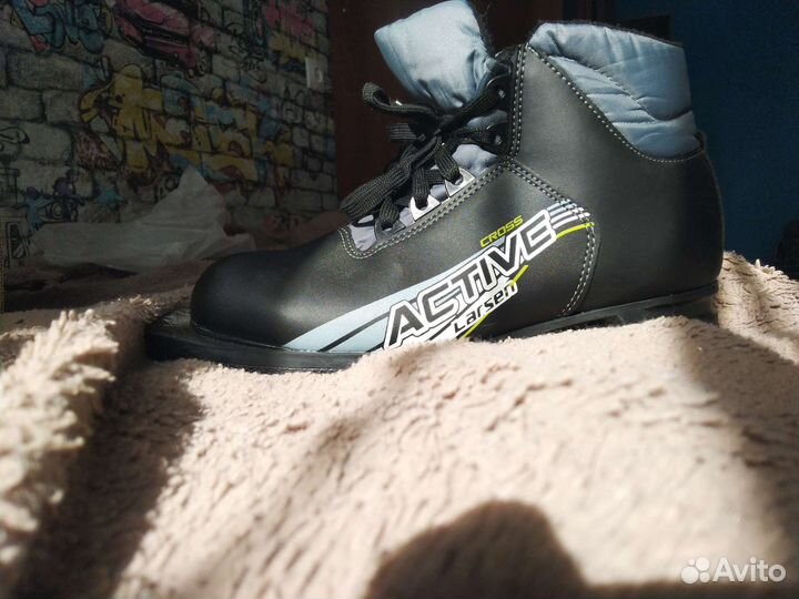 Лыжные ботинки Larsen Cross Active