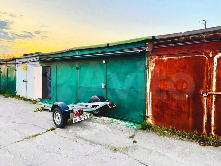 Гараж, > 30 м²