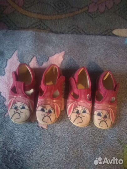 Детские сарафаны,свитера,сандали для садика