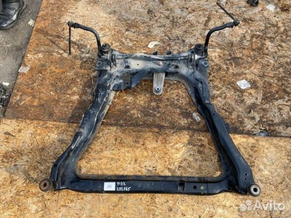 Передний подрамник Ниссан Х-Треил Т32