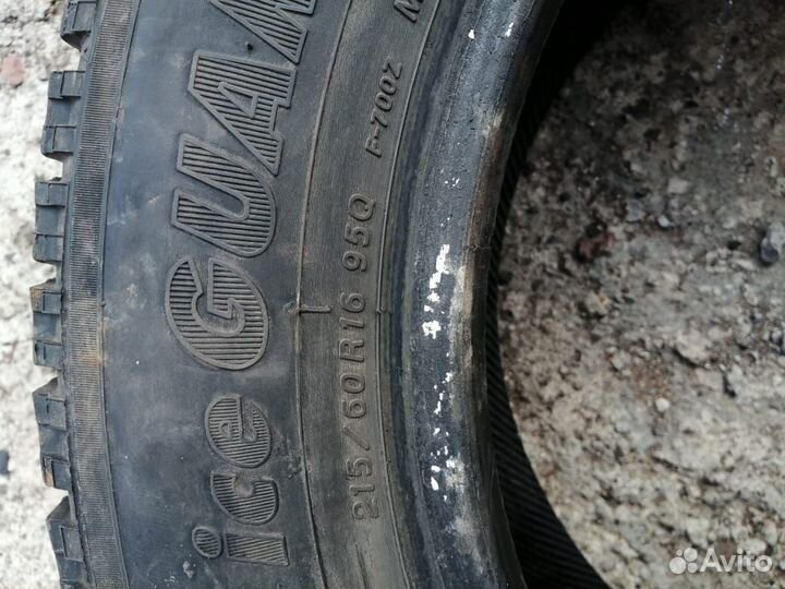 Yokohama Ice Guard SUV G075 215/60 R16