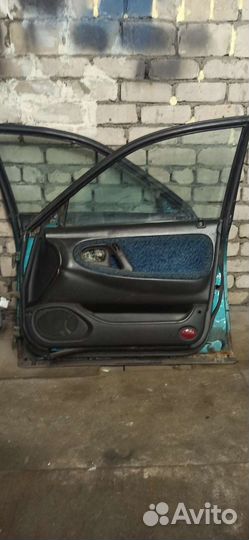 Двери в сборе mazda 626