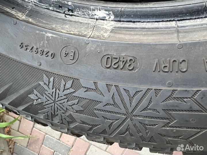 Continental IceContact 2 SUV 235/55 R20
